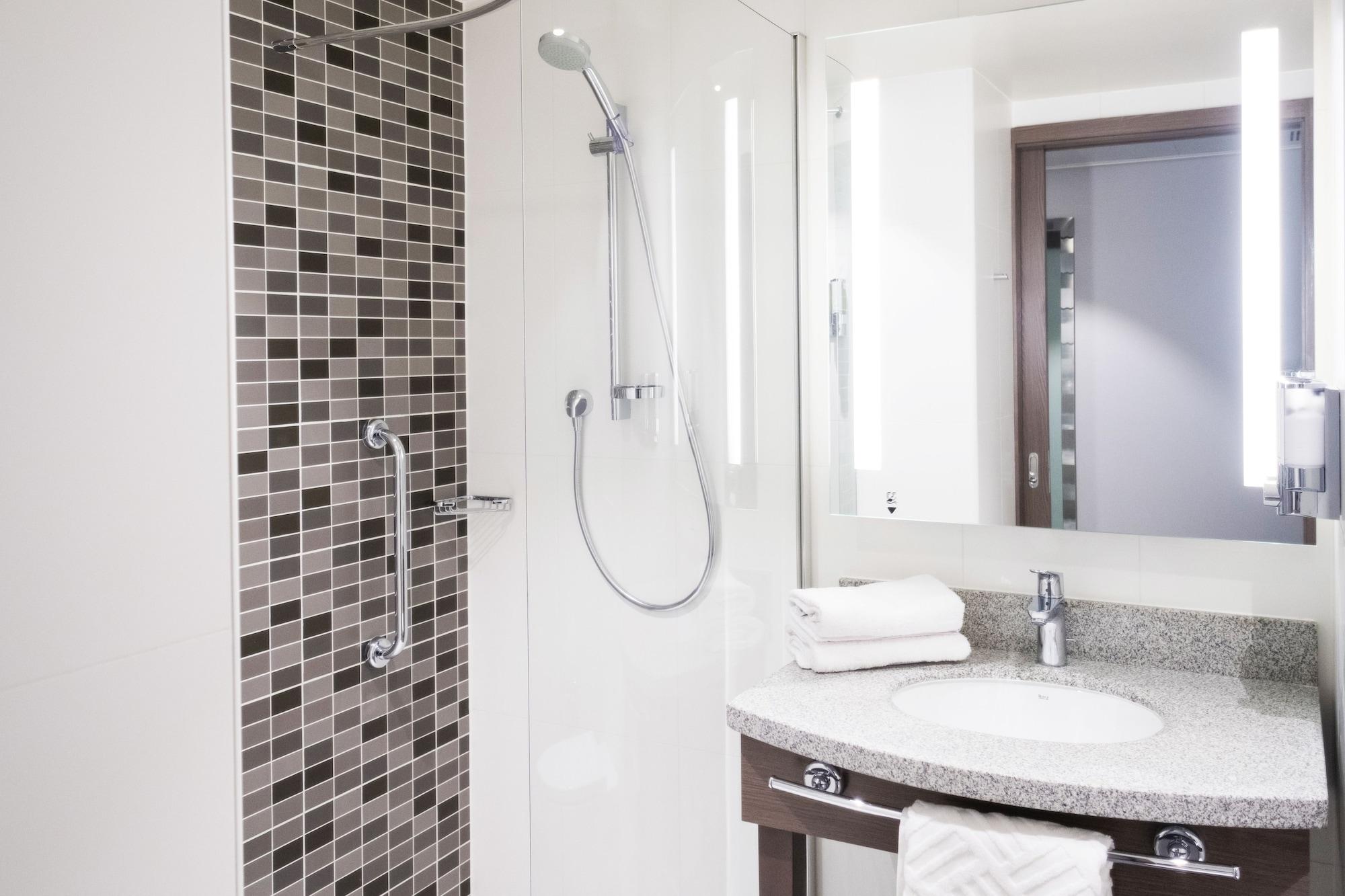 Hampton By Hilton Aberdeen Airport Dyce Eksteriør billede