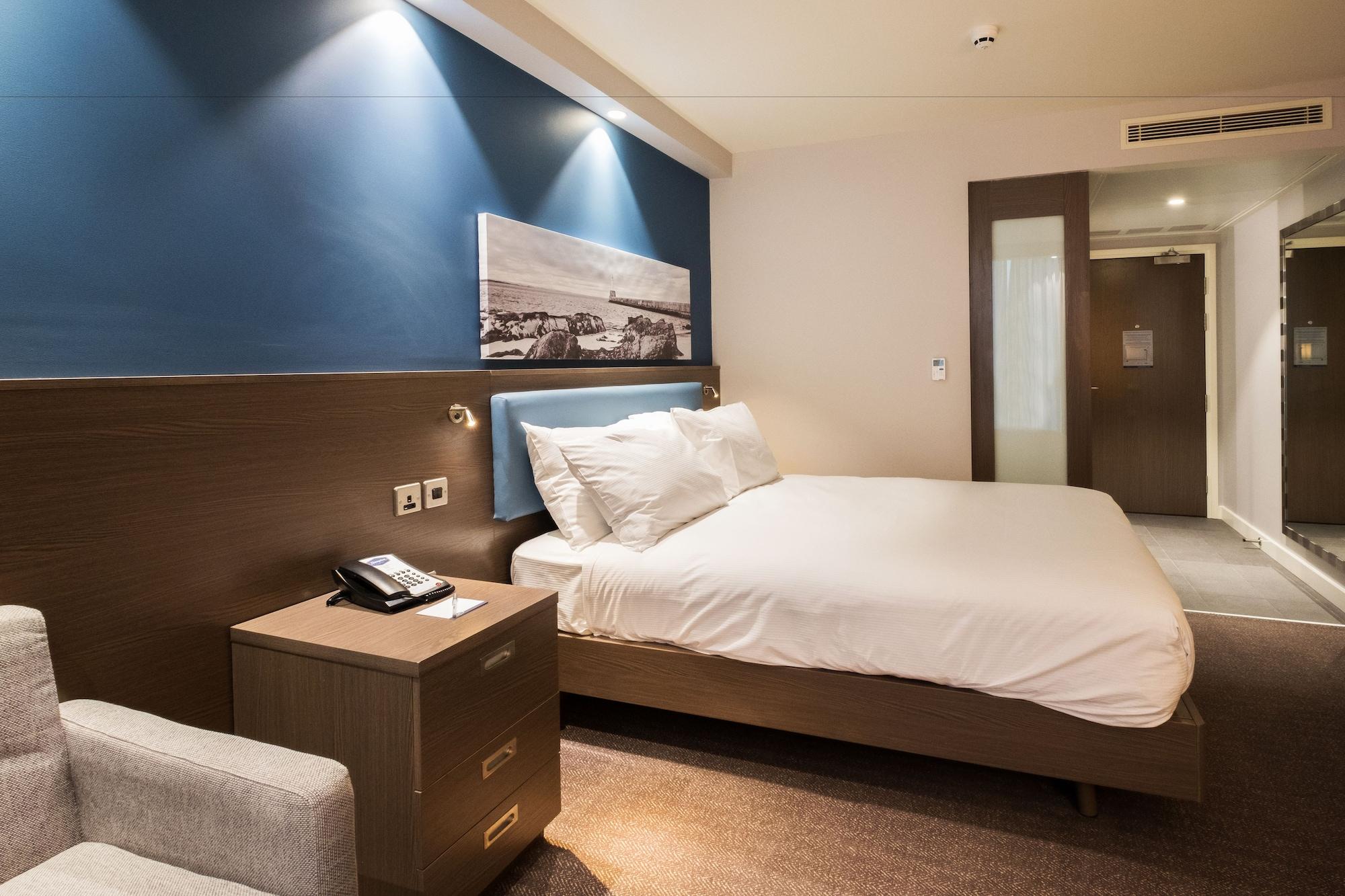 Hampton By Hilton Aberdeen Airport Dyce Eksteriør billede