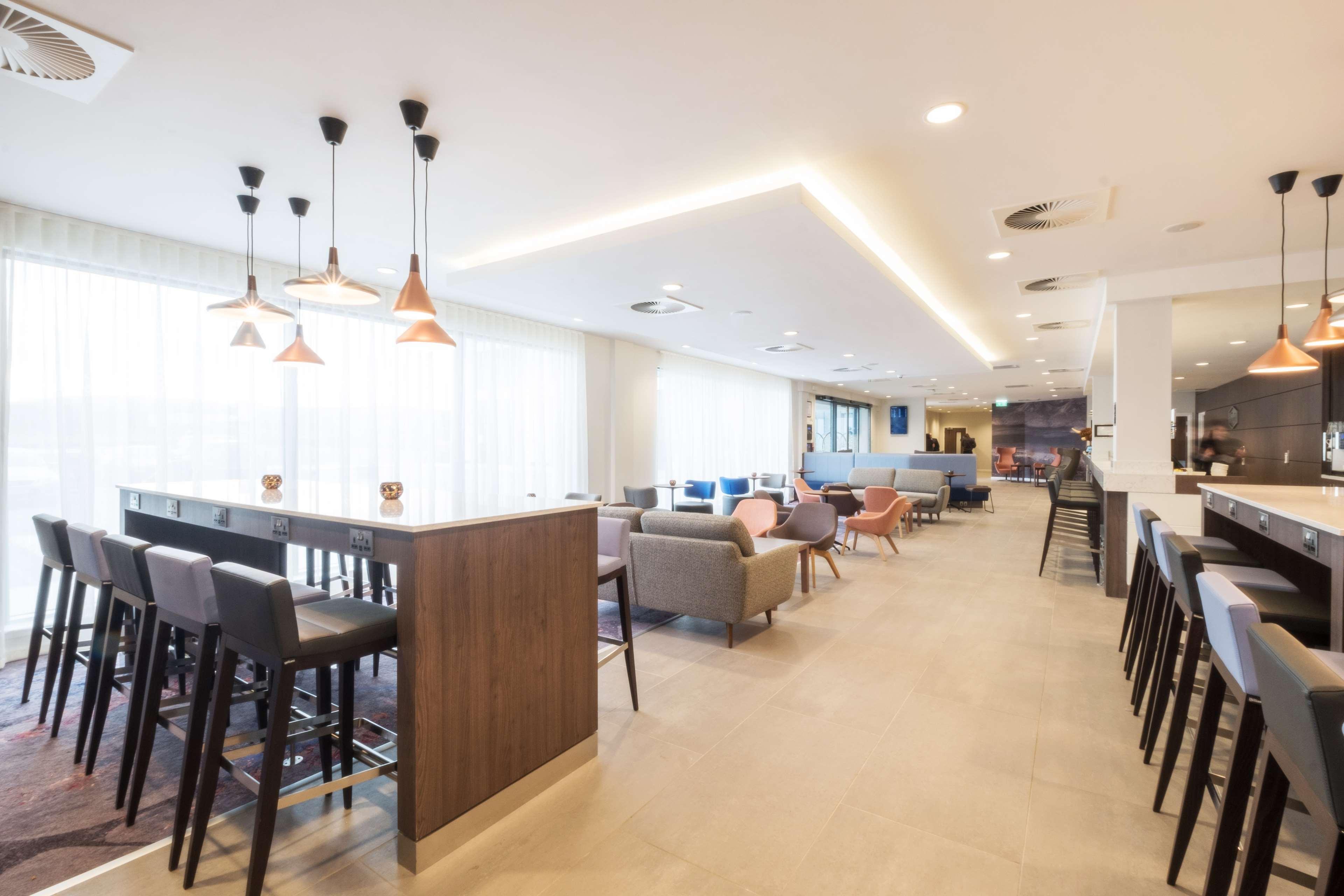 Hampton By Hilton Aberdeen Airport Dyce Eksteriør billede