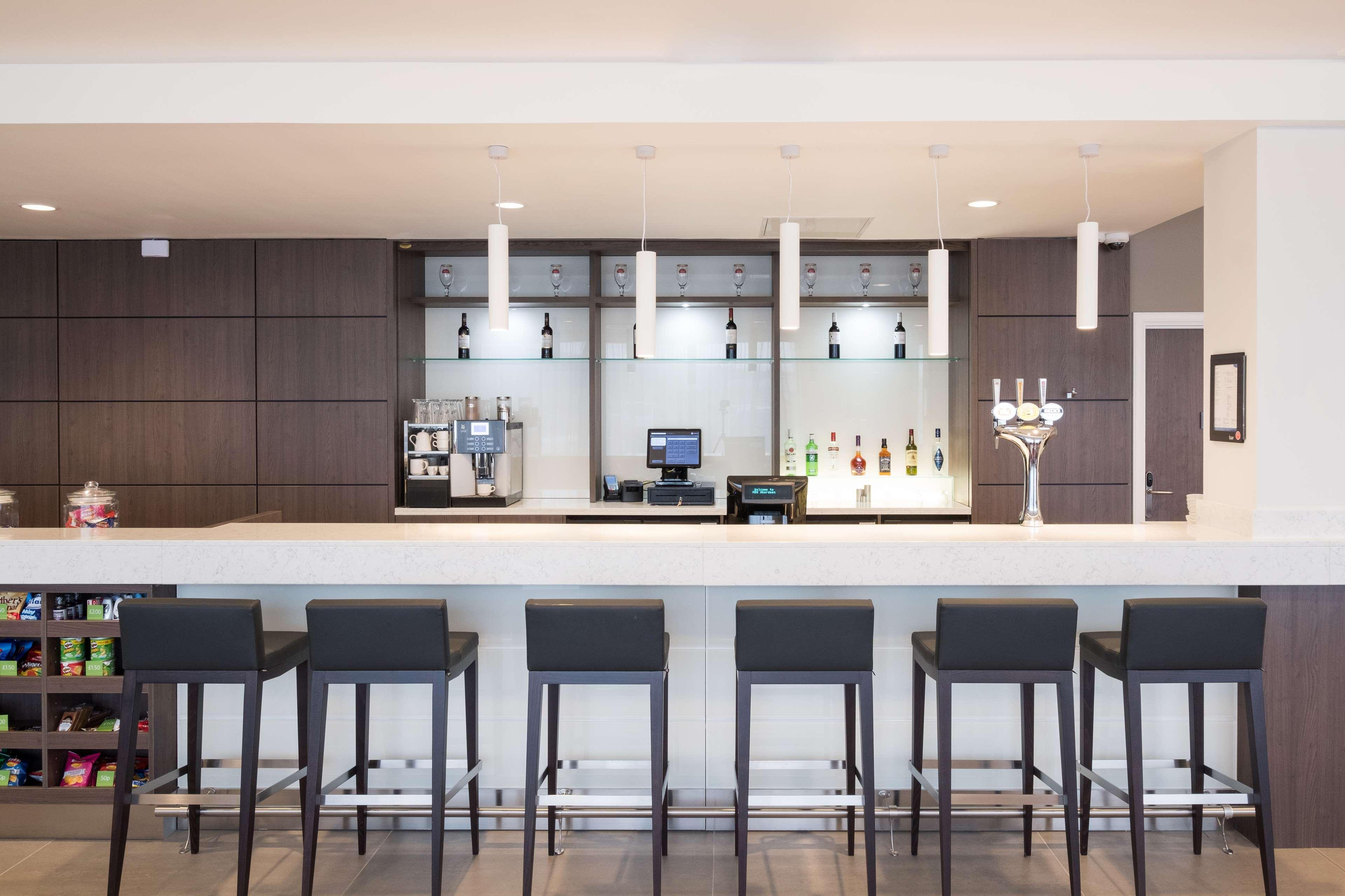 Hampton By Hilton Aberdeen Airport Dyce Eksteriør billede
