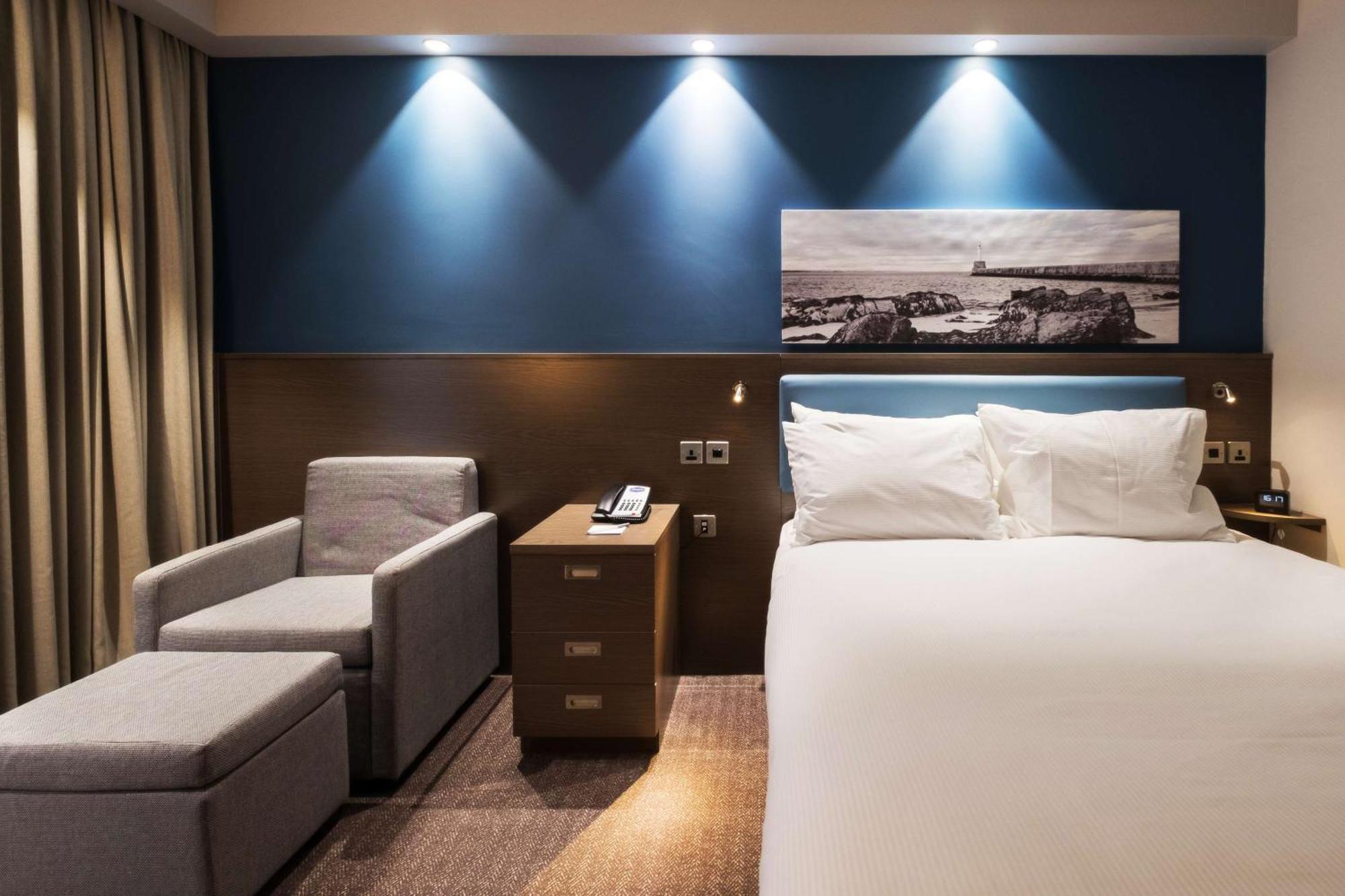 Hampton By Hilton Aberdeen Airport Dyce Eksteriør billede